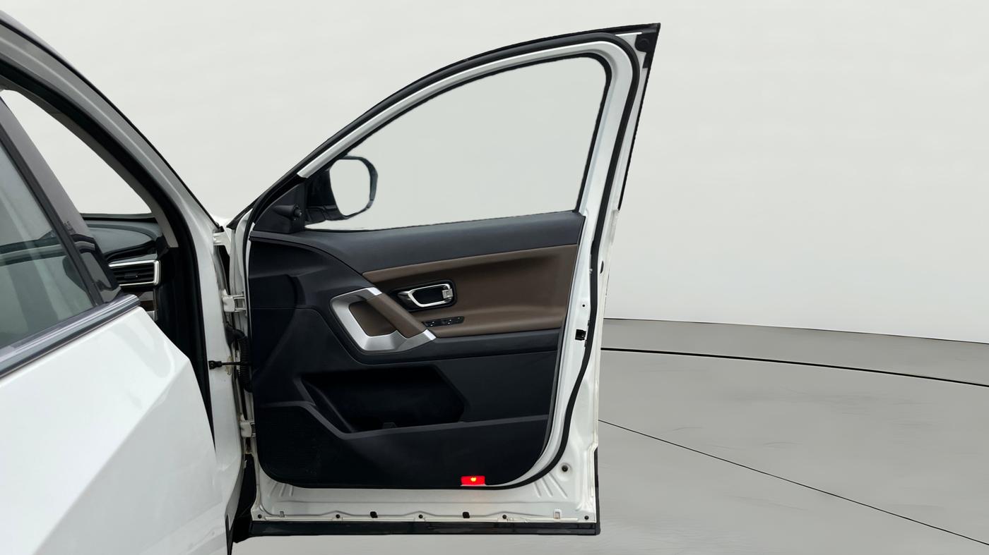 2019 Tata Harrier XZ 2.0L, Diesel, Manual, 20,036 km, RHS Front Door