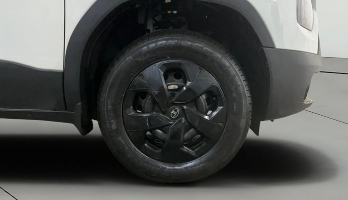 2025 Tata PUNCH Adventure Plus, Petrol, Manual, 2,531 km, Right Front Wheel