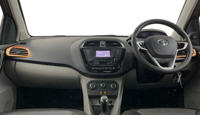 2017 Tata Tiago XZ PETROL, Petrol, Manual, 35,202 km, Dashboard