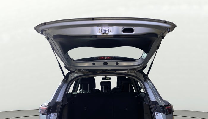 2022 Maruti Grand Vitara ALPHA SMART HYBRID, Petrol, Manual, 62,308 km, Boot Door Open