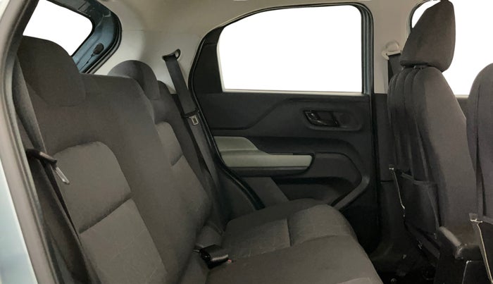 2022 Tata PUNCH ADVENTURE AMT, Petrol, Automatic, 16,344 km, Right Side Rear Door Cabin