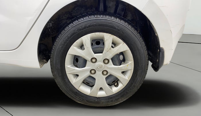 2016 Hyundai Grand i10 SPORTZ 1.2 KAPPA VTVT, Petrol, Manual, 55,544 km, Left Rear Wheel