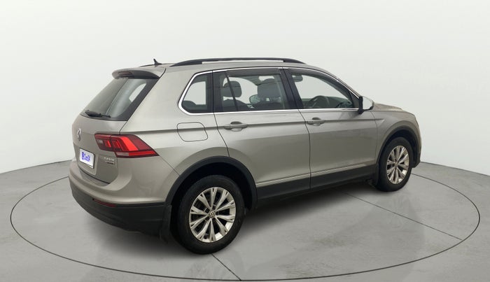 2017 Volkswagen TIGUAN COMFORTLINE TDI AT, Diesel, Automatic, 97,789 km, Right Back Diagonal