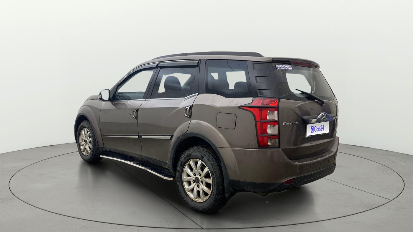 2017 Mahindra XUV500 W10 AT, Diesel, Automatic, 85,188 km, Left Back Diagonal