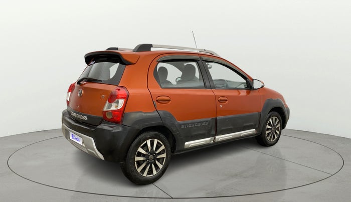 2014 Toyota Etios CROSS 1.2 G, Petrol, Manual, 86,449 km, Right Back Diagonal