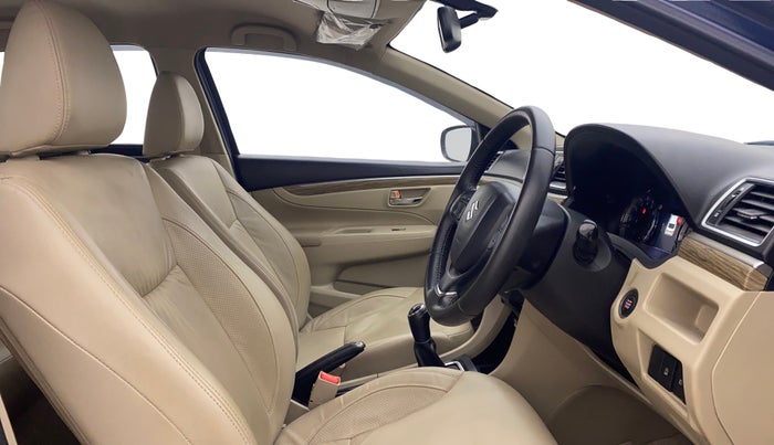 2022 Maruti Ciaz ALPHA 1.5 SHVS PETROL, Petrol, Manual, 39,289 km, Right Side Front Door Cabin