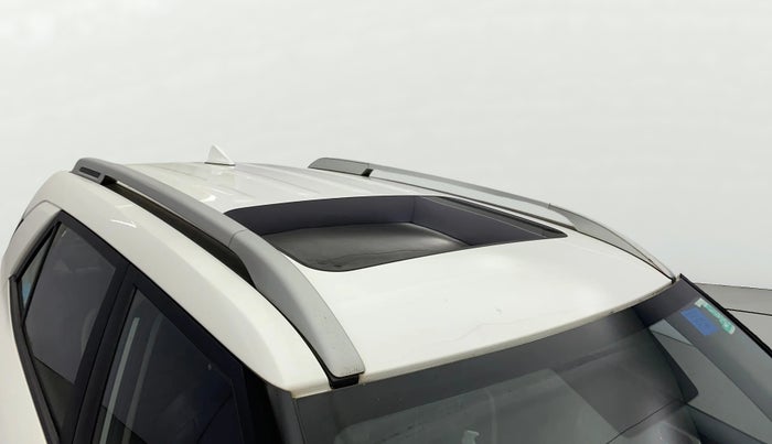 2019 Hyundai VENUE SX 1.0 TURBO, Petrol, Manual, 1,25,196 km, Roof