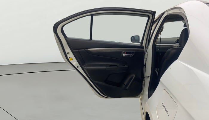 2017 Maruti Ciaz ALPHA DIESEL 1.3, Diesel, Manual, 62,351 km, LHS Rear Door