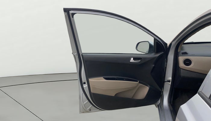 2018 Hyundai Grand i10 SPORTZ AT 1.2 KAPPA VTVT, Petrol, Automatic, 28,023 km, LHS Front Door