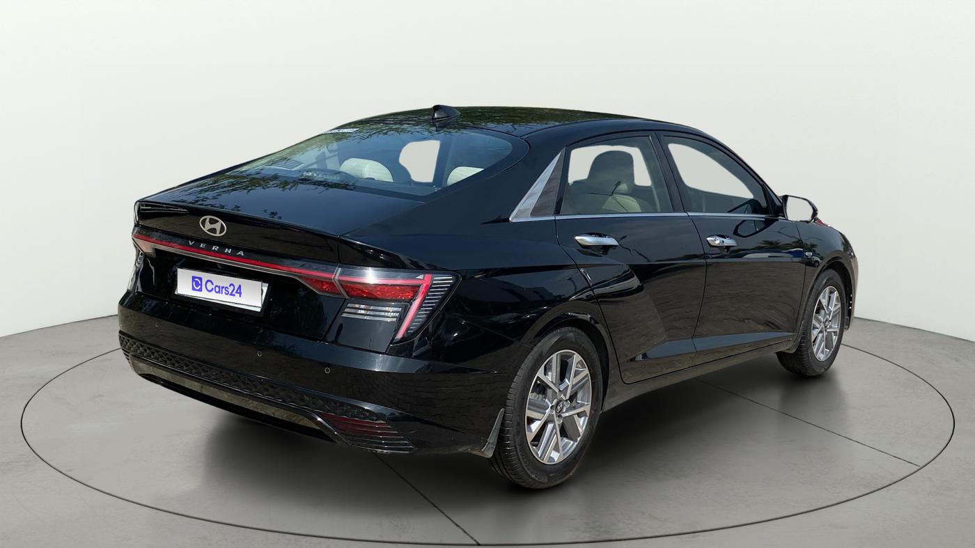 2023 Hyundai Verna SX(O) 1.5 MPI IVT , Petrol, Automatic, 64,606 km, Right Back Diagonal