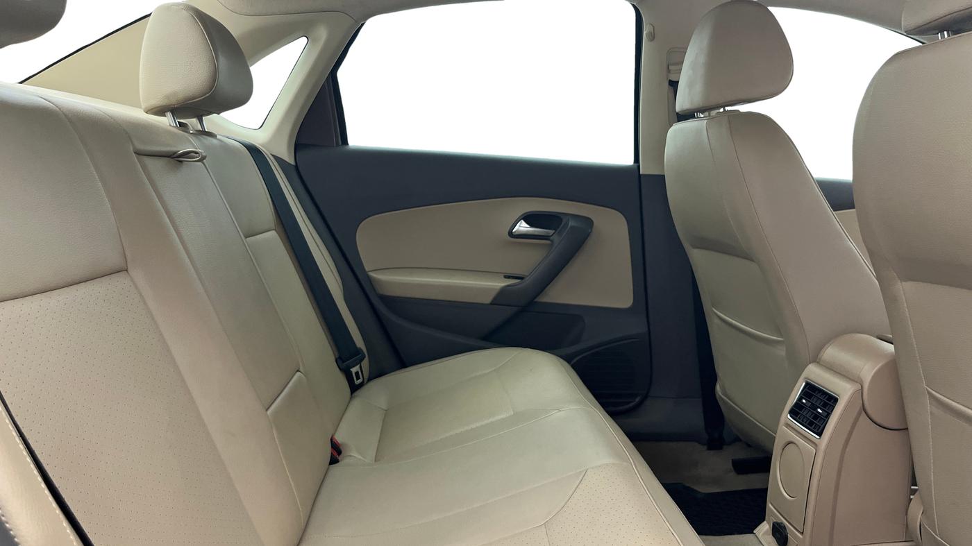 2021 Volkswagen Vento HIGHLINE 1.0L TSI, Petrol, Manual, 77,966 km, Right Side Rear Door Cabin
