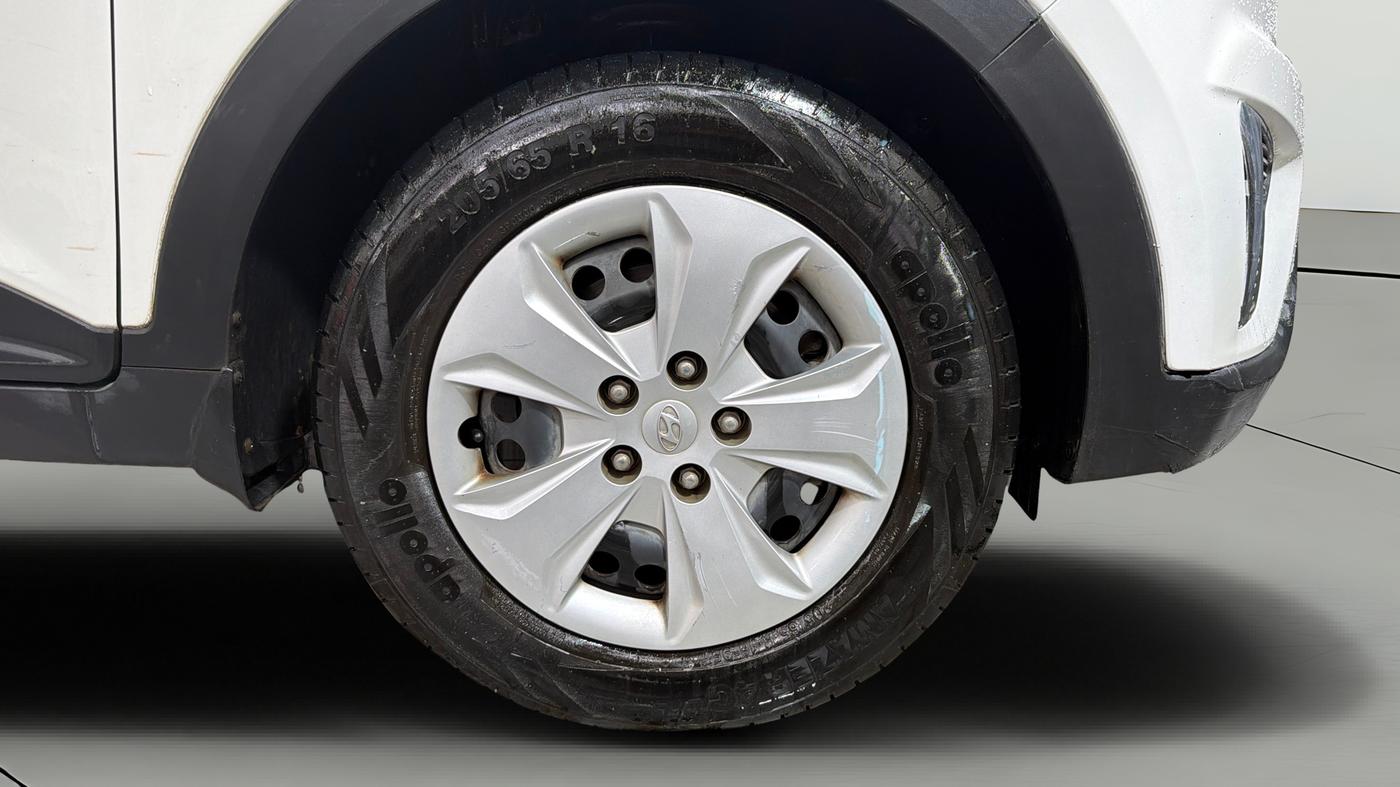 2017 Hyundai Creta E PLUS 1.6 PETROL, Petrol, Manual, 78,458 km, Right Front Wheel