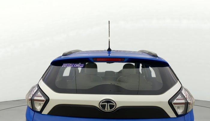 2020 Tata NEXON XMA SUNROOF DIESEL, Diesel, Automatic, 77,055 km, Rear Windshield