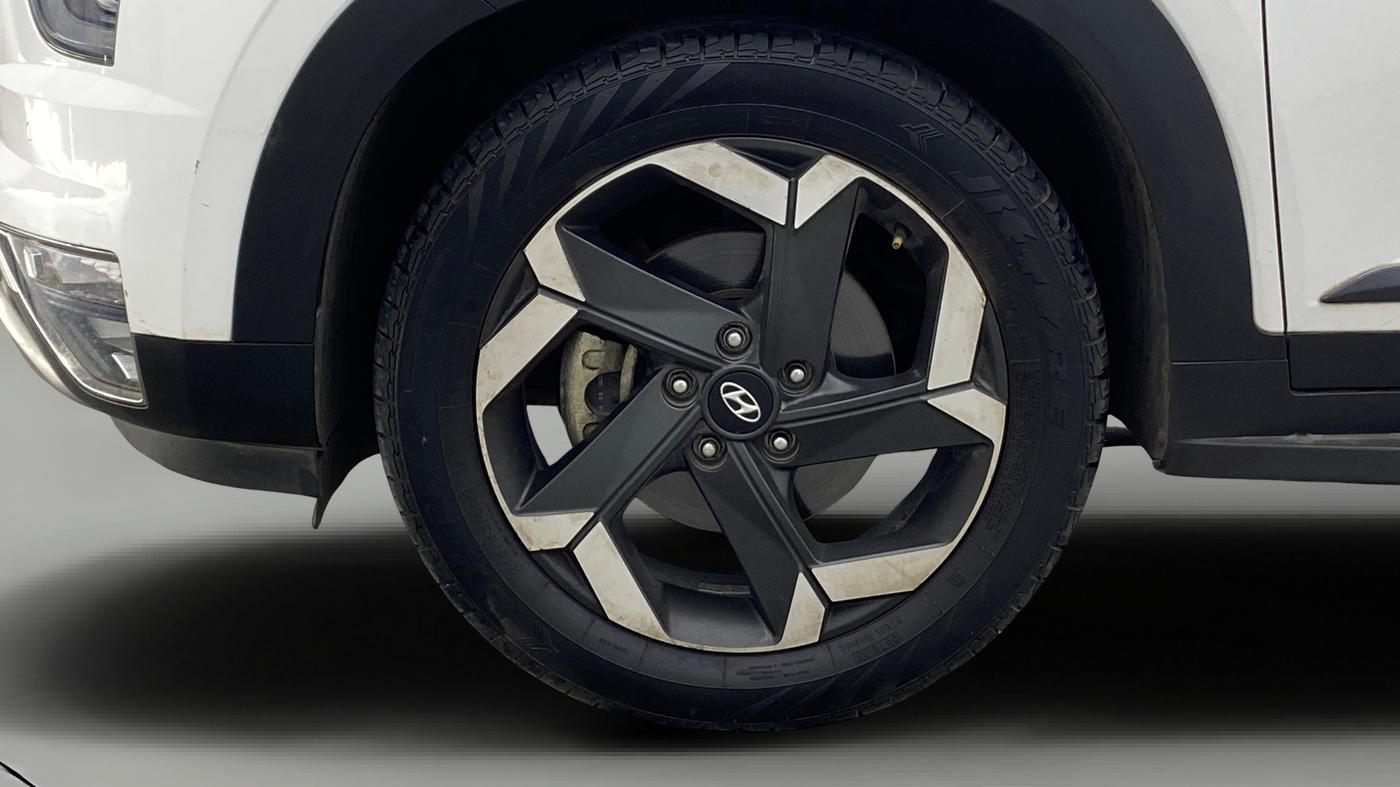 2021 Hyundai ALCAZAR 2.0 SIGNATURE (O) AT 6STR, Petrol, Automatic, 49,185 km, Left Front Wheel