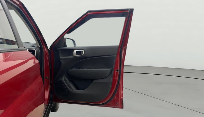 2020 Hyundai VENUE SX 1.0 TURBO, Petrol, Manual, 16,817 km, RHS Front Door