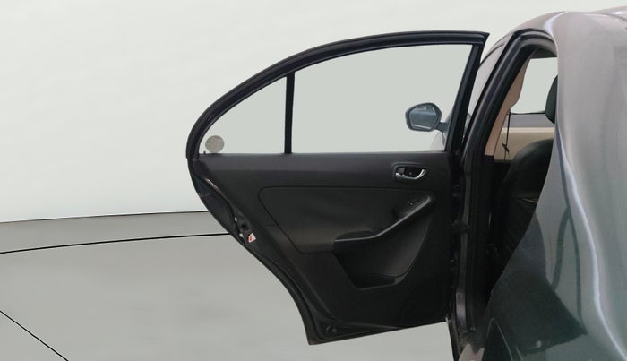 2015 Tata Zest XT PETROL, Petrol, Manual, 75,248 km, LHS Rear Door