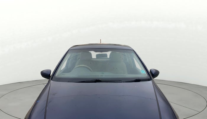 2015 Volkswagen Vento HIGHLINE DIESEL 1.5, Diesel, Manual, 1,27,863 km, Front Windshield