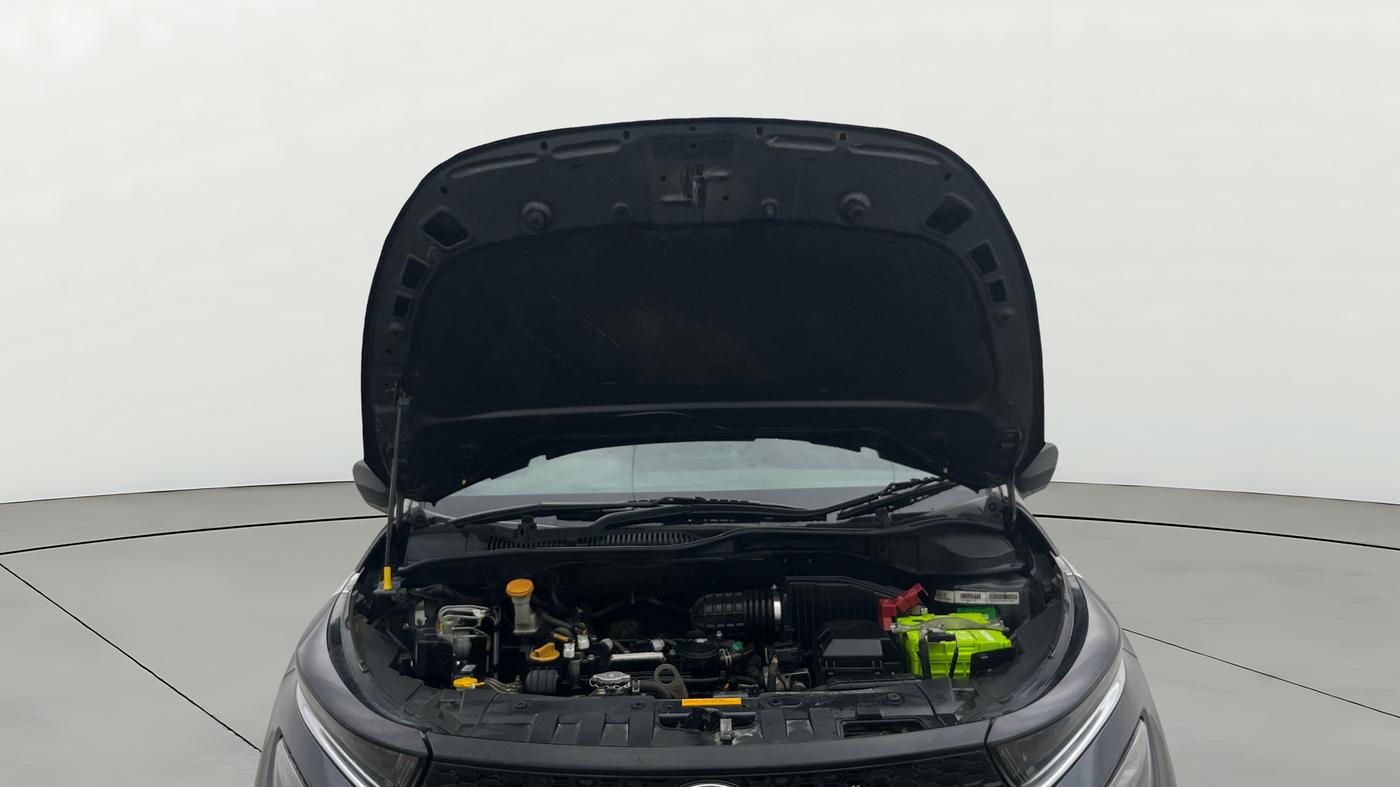 2020 Tata ALTROZ XT PETROL, Petrol, Manual, 45,038 km, Open Bonet
