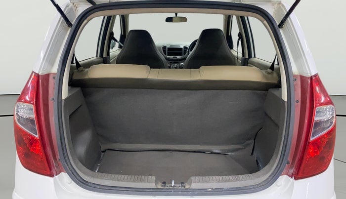 2013 Hyundai i10 MAGNA 1.1, Petrol, Manual, 56,946 km, Boot Open Zoomed View