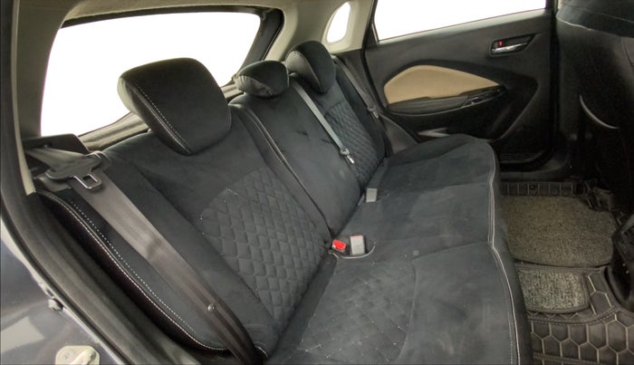 2023 Toyota Glanza G E-CNG, CNG, Manual, 30,783 km, Right Side Rear Door Cabin