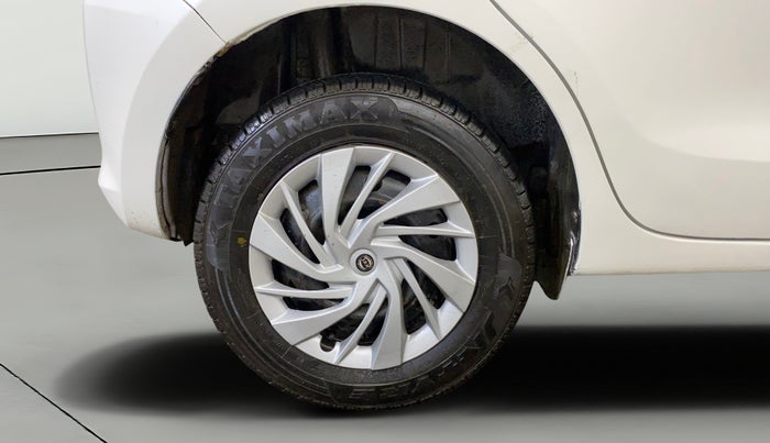 2018 Maruti Swift VXI, Petrol, Manual, 91,957 km, Right Rear Wheel