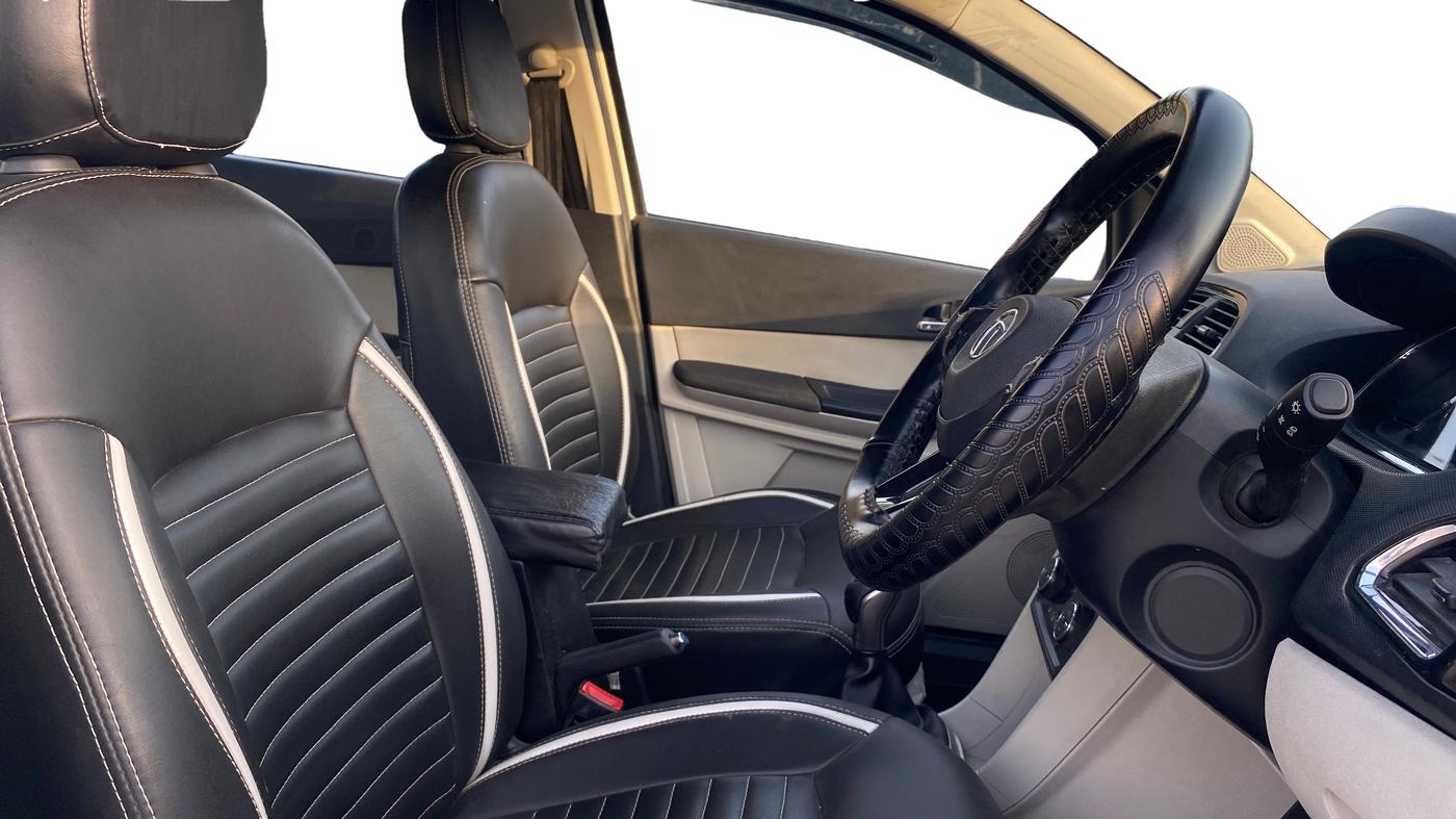 2023 Tata TIGOR XZ PLUS CNG, CNG, Manual, 51,383 km, Right Side Front Door Cabin