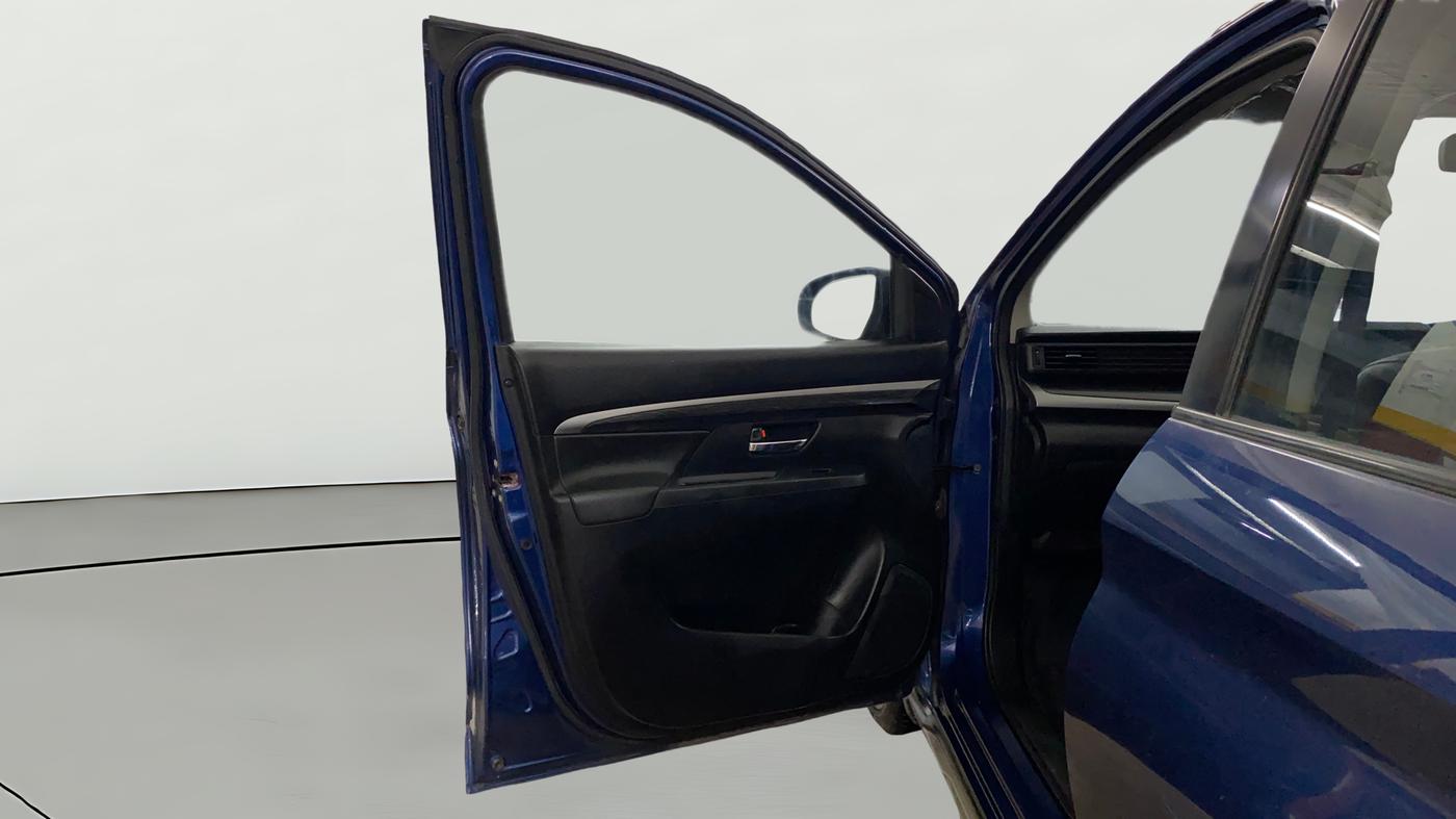 2019 Maruti XL6 ALPHA MT, Petrol, Manual, 29,154 km, LHS Front Door