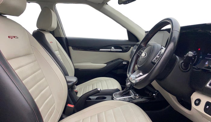 2019 KIA SELTOS GTX PLUS DCT 1.4 PETROL, Petrol, Automatic, 61,749 km, Right Side Front Door Cabin