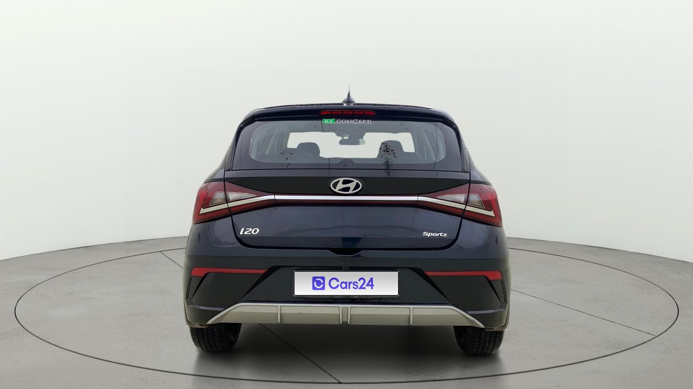 2024 Hyundai NEW I20 Sportz (O) 1.2 IVT, Petrol, Automatic, 19,261 km, Back/Rear