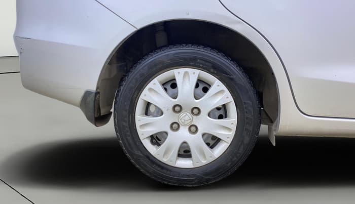 2013 Honda Amaze 1.2L I-VTEC S, Petrol, Manual, 11,486 km, Right Rear Wheel