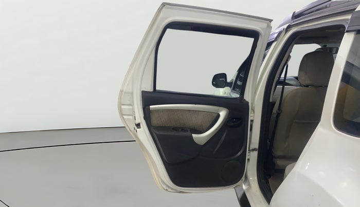 2014 Renault Duster 85 PS RXL DIESEL, Diesel, Manual, 1,19,788 km, LHS Rear Door