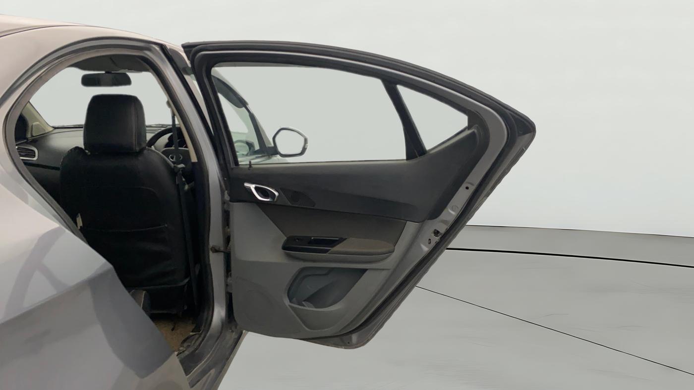 2019 Tata TIGOR XZA PLUS PETROL, CNG, Automatic, 86,951 km, RHS Rear Door
