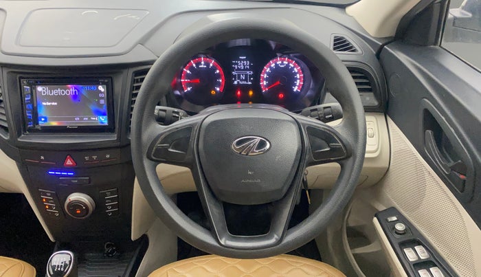 2019 Mahindra XUV300 W4 1.2 PETROL, Petrol, Manual, 75,257 km, Steering Wheel Close Up