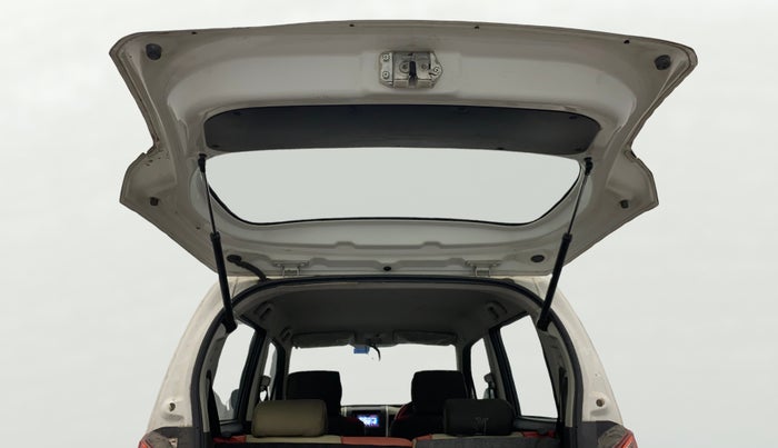 2014 Maruti Wagon R 1.0 LXI, Petrol, Manual, 18,557 km, Boot Door Open