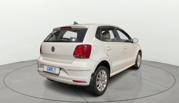 2016 Volkswagen Polo HIGHLINE1.2L, Petrol, Manual, 33,574 km, Right Back Diagonal