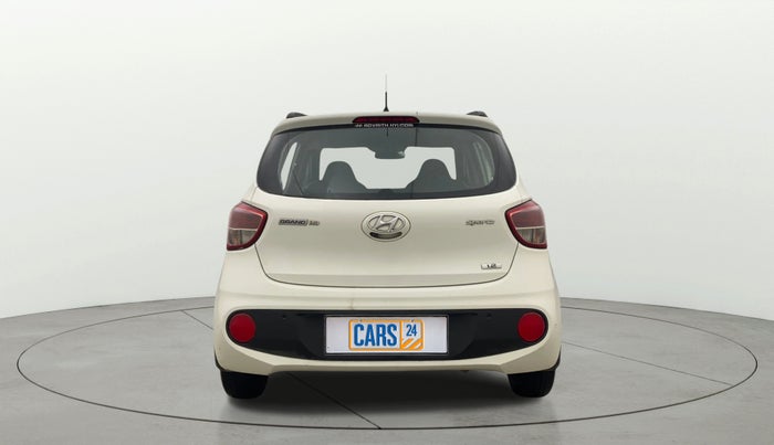 2017 Hyundai Grand i10 SPORTZ (O) 1.2 KAPPA VTVT, Petrol, Manual, 25,181 km, Back/Rear