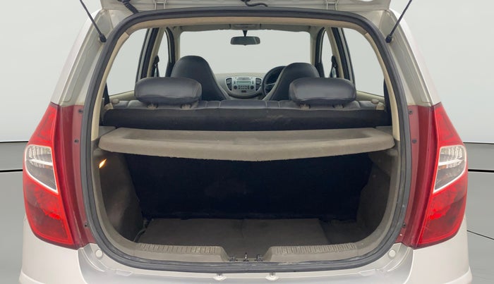 2012 Hyundai i10 SPORTZ (O) 1.2, Petrol, Manual, 83,393 km, Boot Open Zoomed View