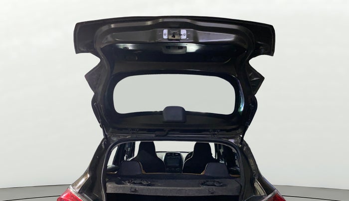 2016 Renault Kwid RXT 1.0 AMT, Petrol, Automatic, 23,438 km, Boot Door Open