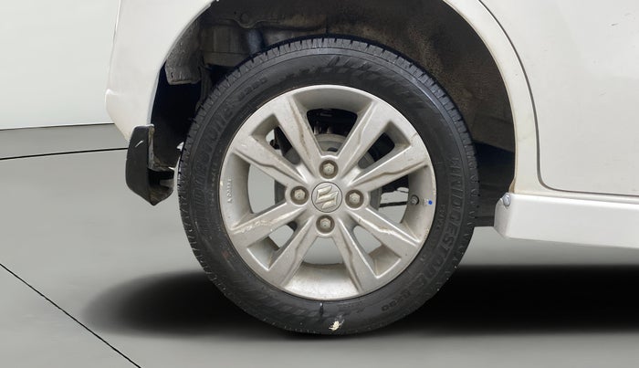 2016 Maruti Wagon R Stingray VXI AMT(O), Petrol, Automatic, 56,085 km, Right Rear Wheel