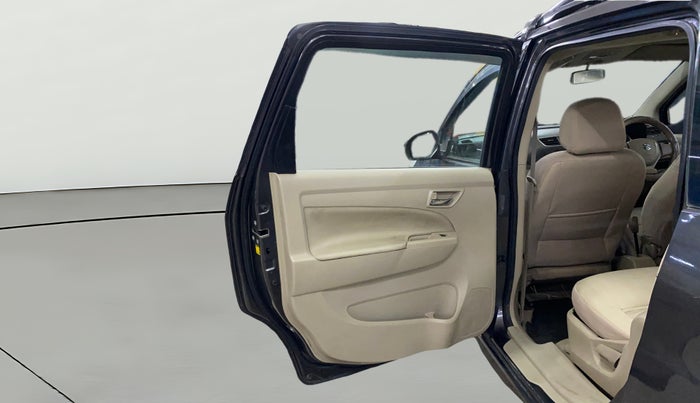 2017 Maruti Ertiga VDI SHVS, Diesel, Manual, 76,803 km, LHS Rear Door