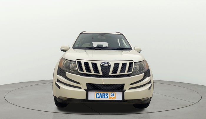 2014 Mahindra XUV500 W6, Diesel, Manual, 1,22,180 km, Front
