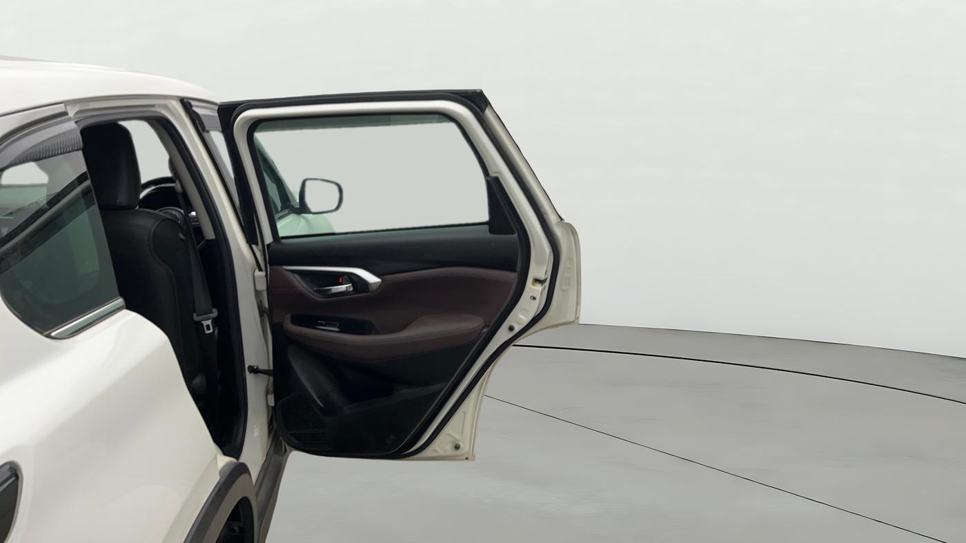 2023 Maruti Grand Vitara ZETA SMART HYBRID, Petrol, Manual, 68,664 km, RHS Rear Door