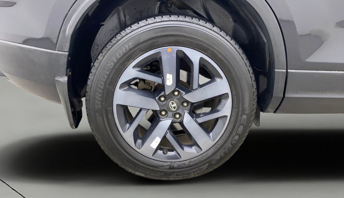 2022 Tata Safari XZ PLUS DARK EDITION, Diesel, Manual, 46,235 km, Right Rear Wheel