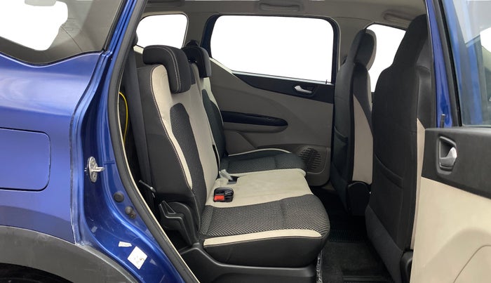 2019 Renault TRIBER RXZ, Petrol, Manual, 1,00,689 km, Right Side Rear Door Cabin