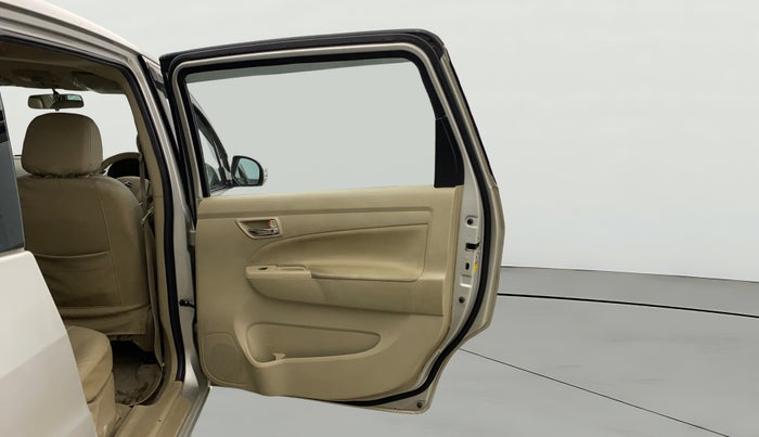 2016 Maruti Ertiga VXI, CNG, Manual, 48,689 km, RHS Rear Door