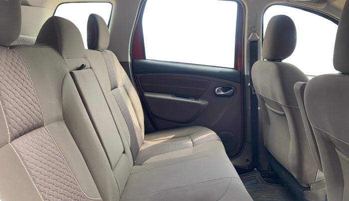 2017 Renault Duster 110 PS RXZ DIESEL, Diesel, Manual, 58,665 km, Right Side Rear Door Cabin