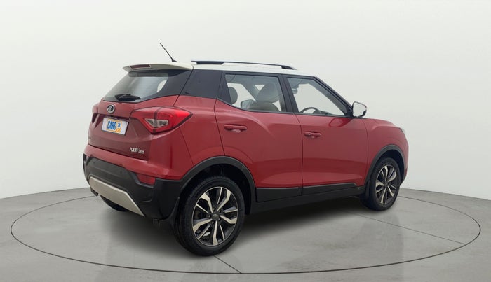 2019 Mahindra XUV300 W8(O) 1.2 PETROL DUAL TONE, Petrol, Manual, 32,193 km, Right Back Diagonal