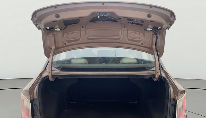 2020 Hyundai AURA SX 1.2, Petrol, Manual, 39,969 km, Boot Door Open