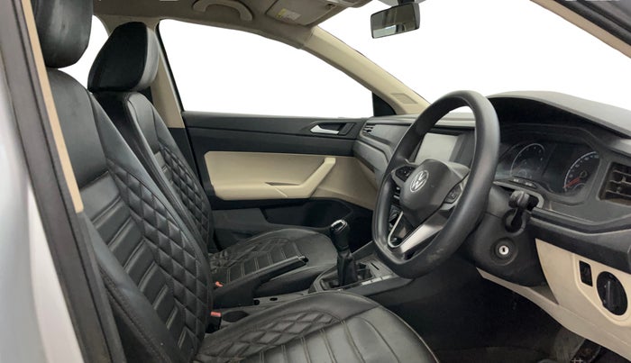 2022 Volkswagen VIRTUS COMFORTLINE TSI 1.0 MT, Petrol, Manual, 47,306 km, Right Side Front Door Cabin