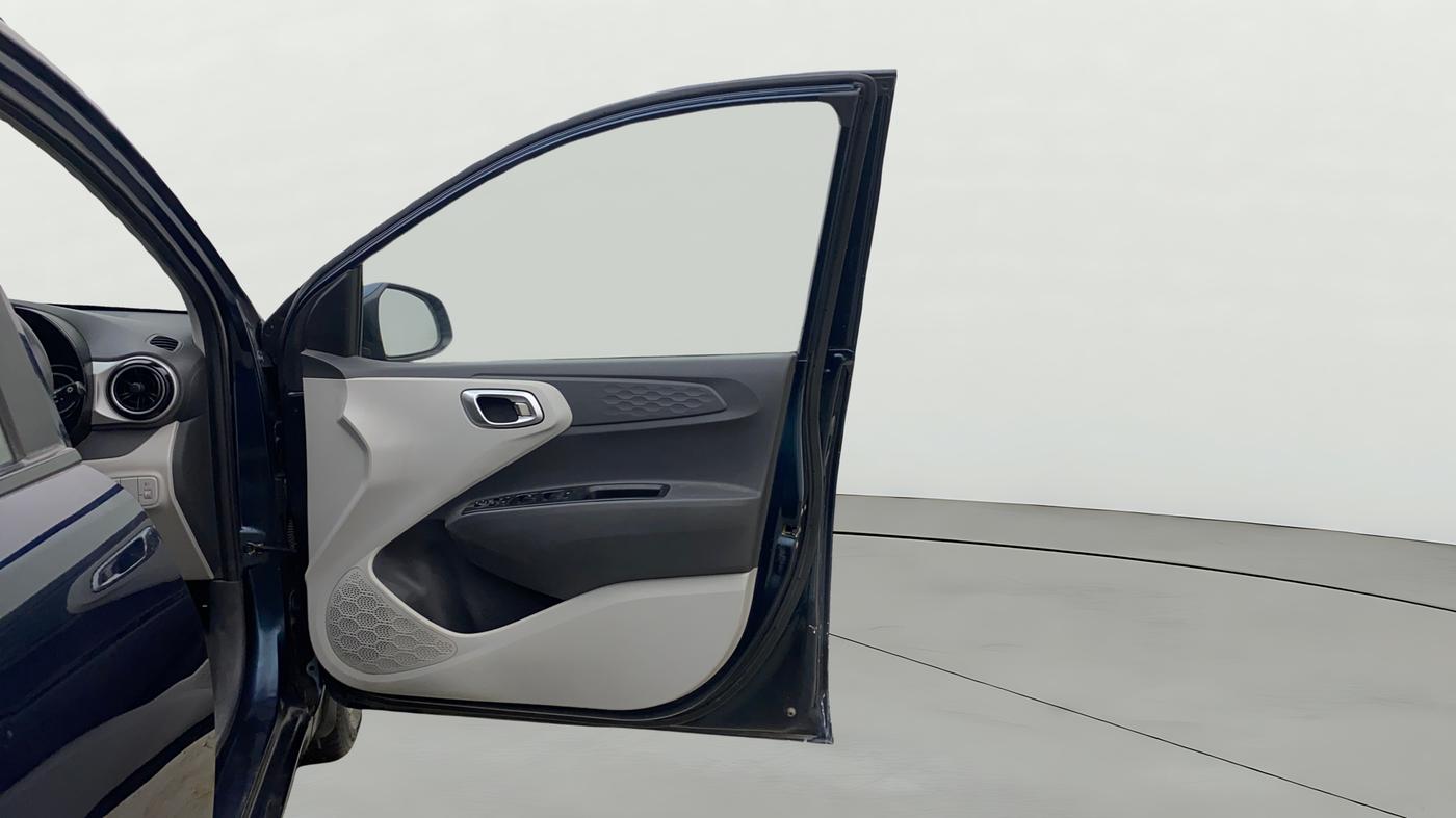 2020 Hyundai GRAND I10 NIOS SPORTZ AMT 1.2 KAPPA VTVT, Petrol, Automatic, 1,01,936 km, RHS Front Door